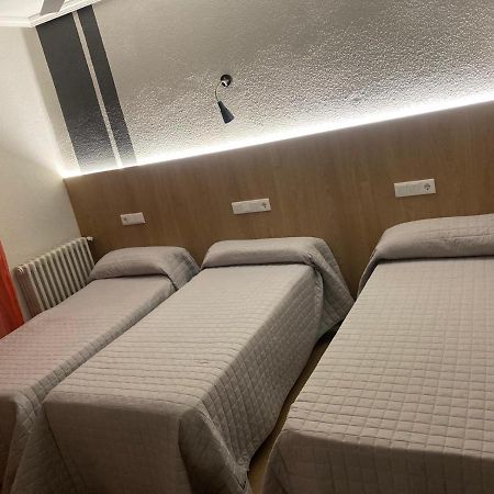 萨拉曼卡 Oyo尤里亚旅馆酒店 外观 照片