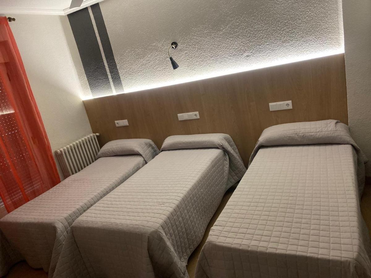 萨拉曼卡 Oyo尤里亚旅馆酒店 外观 照片